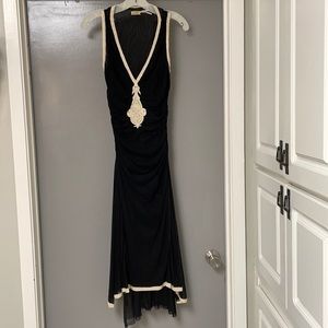 MaxStudio cocktail Black and cream dress